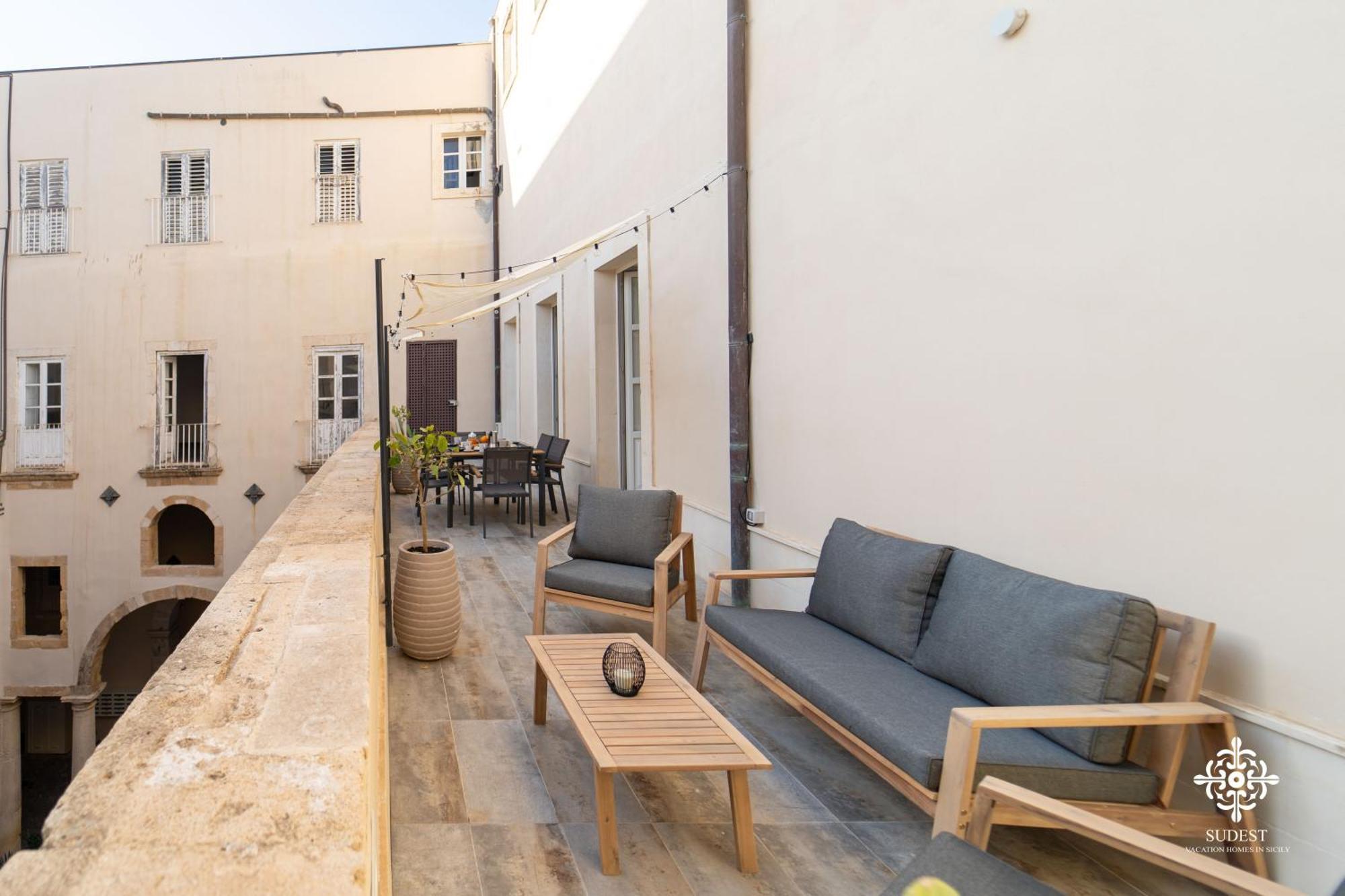 Residenza Dumah - Elegante Dimora In Centro Apartman Szirakúza Kültér fotó