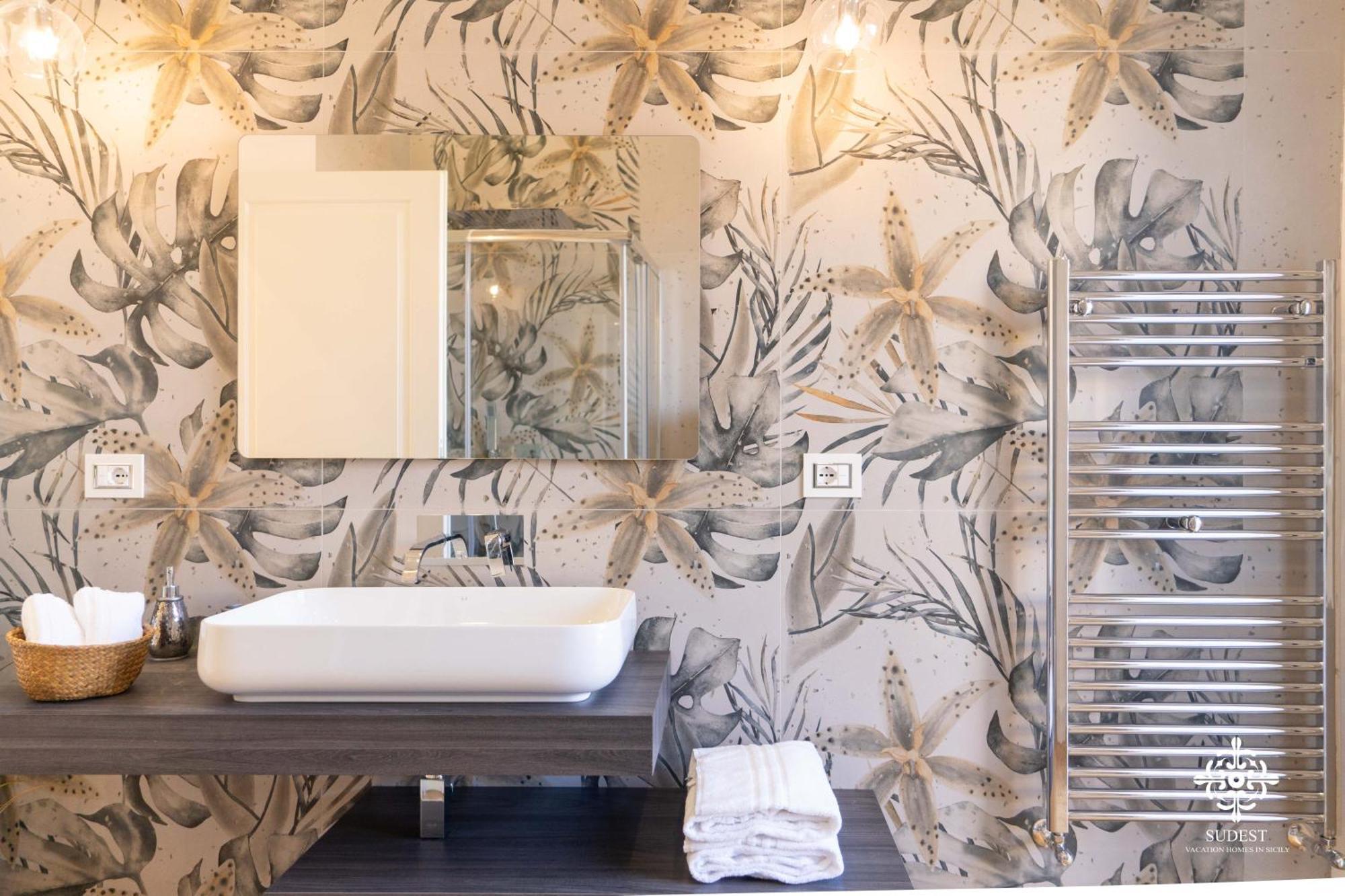 Residenza Dumah - Elegante Dimora In Centro Apartman Szirakúza Kültér fotó